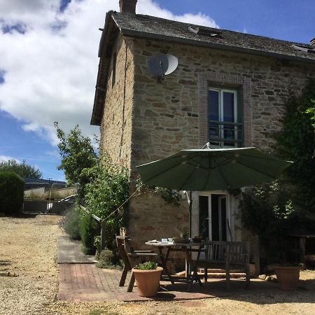 15 Rue Francois Bretagnolle Bed & Breakfast Le Lonzac Екстериор снимка