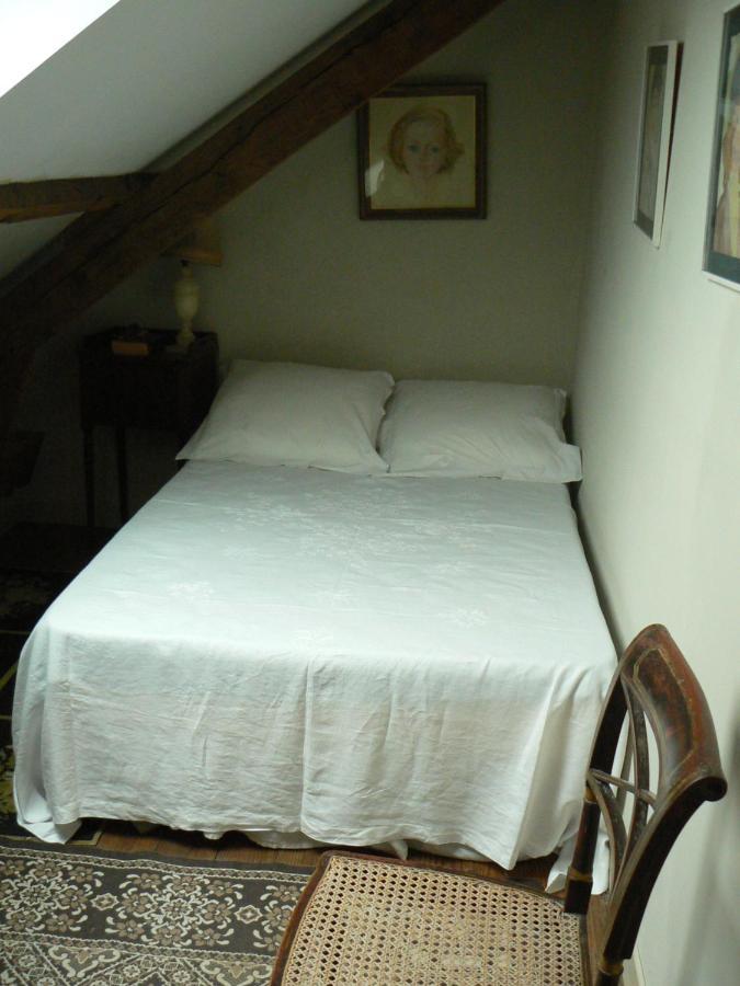 15 Rue Francois Bretagnolle Bed & Breakfast Le Lonzac Екстериор снимка